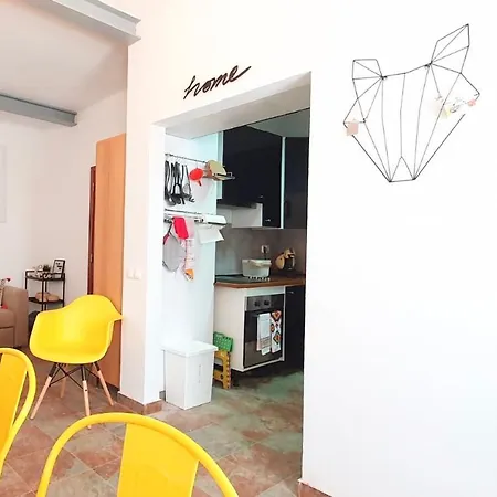 Apartmán Lovelystay - Yellow Submarine House Lagos