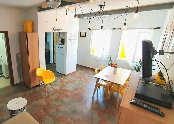 公寓 Lovelystay - Yellow Submarine House