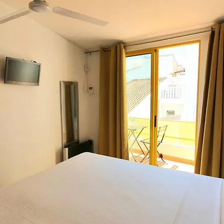 Apartment Lovelystay - Yellow Submarine House Lagos